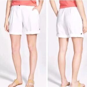 Eileen Fisher Women's White Organic Linen Cuffed Shorts Zip Fly Size 4